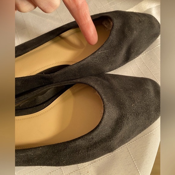 H&M Ballet Flats. Black Faux Suede with Black Elastic Back Women’s Size 8 - Picture 4 of 6